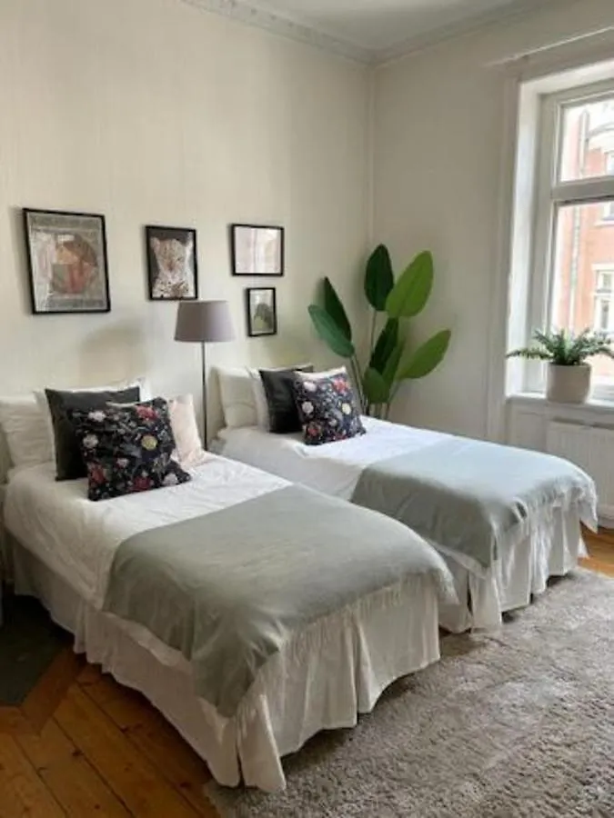 Apartment Stockholm Loft Haven 3 Beds In A 1- Bedroom Gem - 917