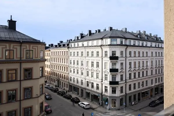 Stockholm Loft Haven 3 Beds In A 1- Bedroom Gem - 917 0*,  Sweden