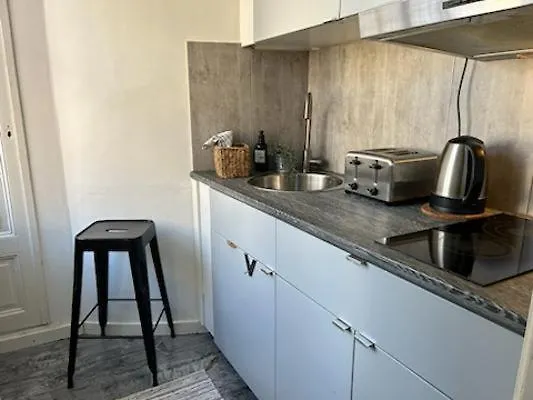 Stockholm Loft Haven 3 Beds In A 1- Bedroom Gem - 917 Apartment